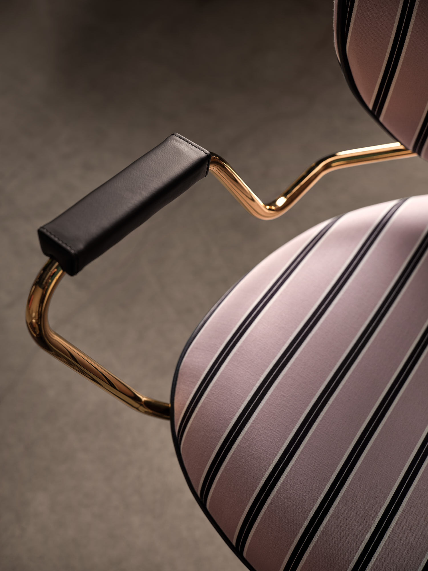Кресло Фабрика BLACK TIE Asia Swivel 