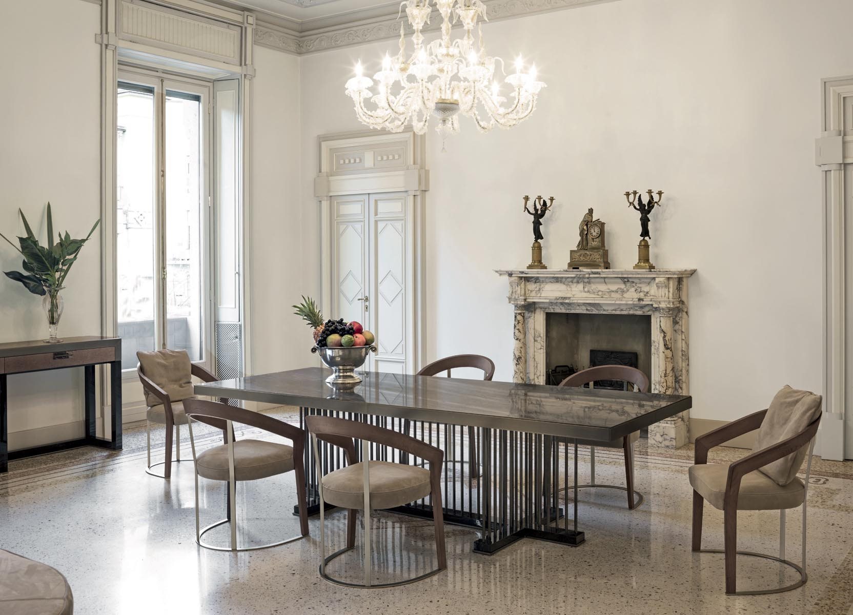 Стол обеденный Фабрика LONGHI Schubert table 