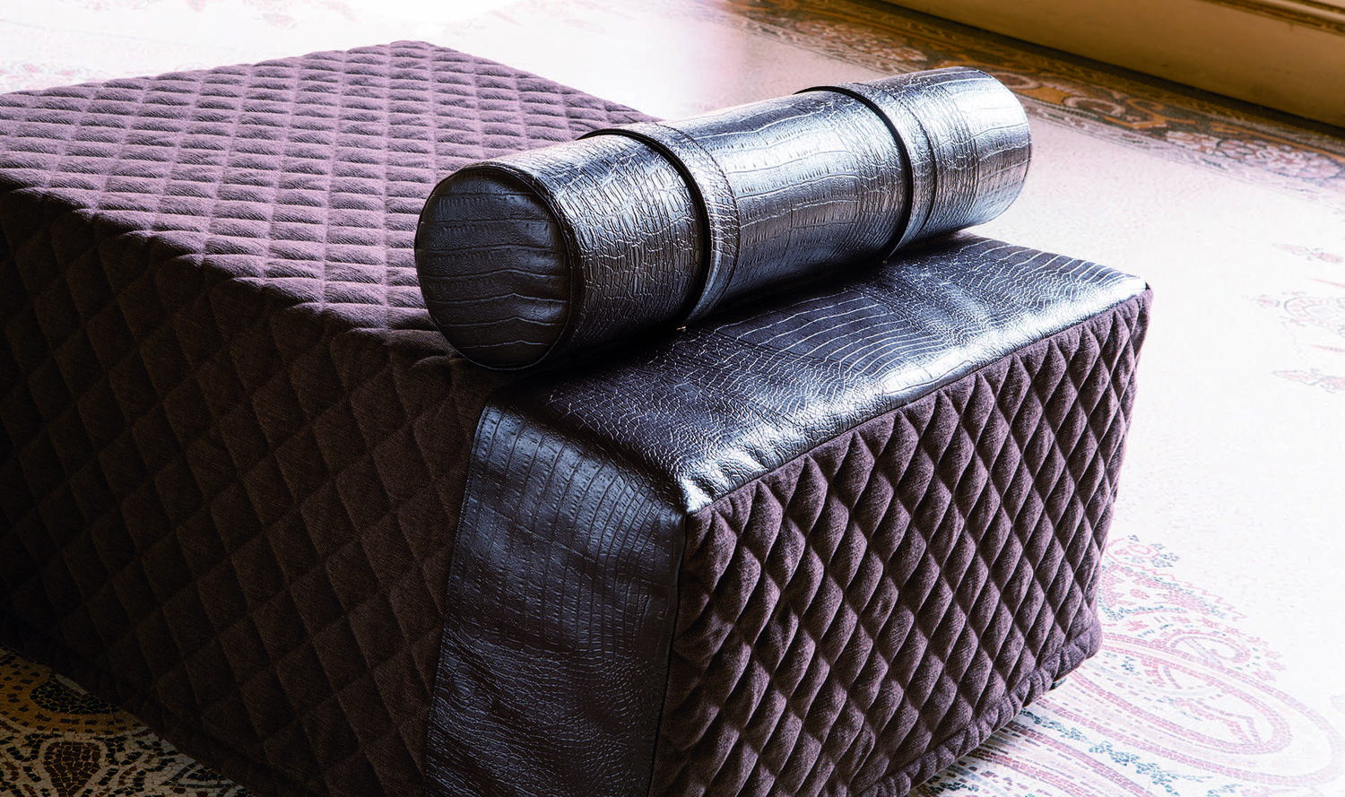 Пуф-кровать Фабрика MILANO BEDDING Oscar 